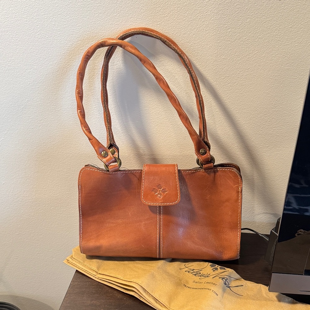 Patricia Nash Tan Leather Shoulder Bag